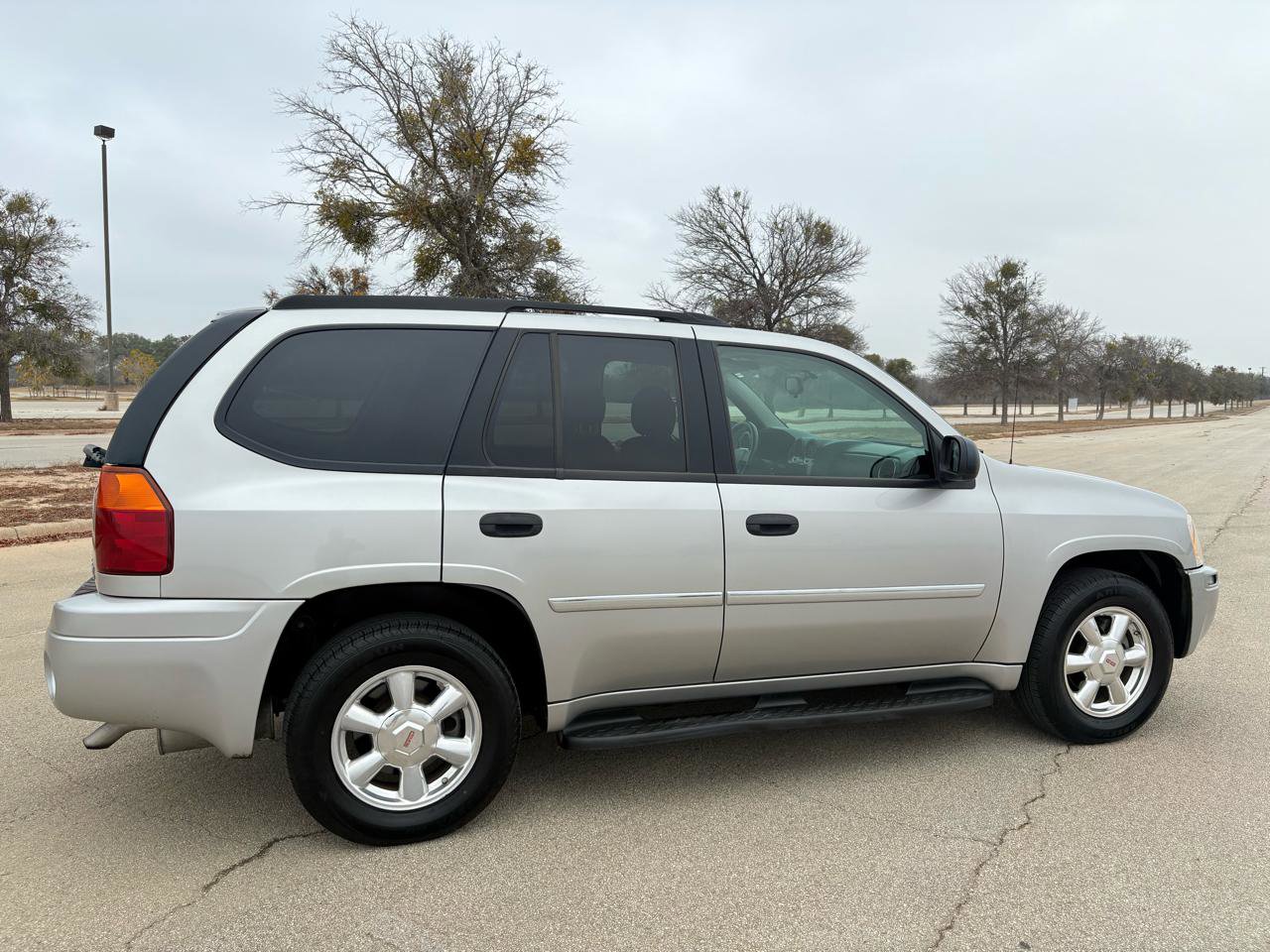 Used 2007 GMC Envoy SLE image 52