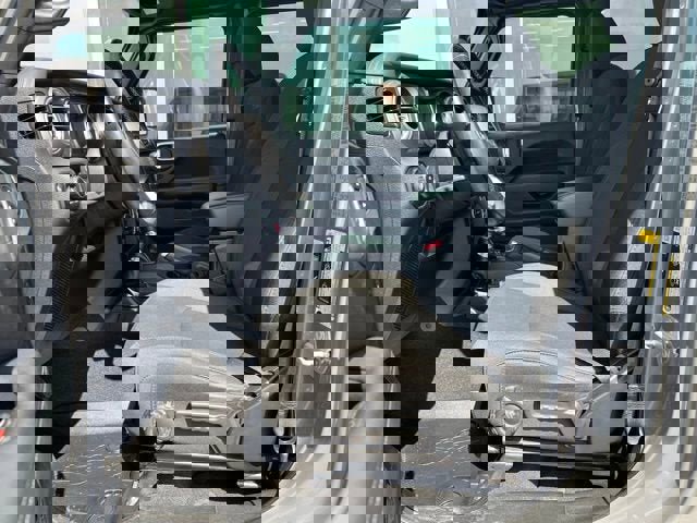 Used 2020 Jeep Wrangler Unlimited Sahara image 6