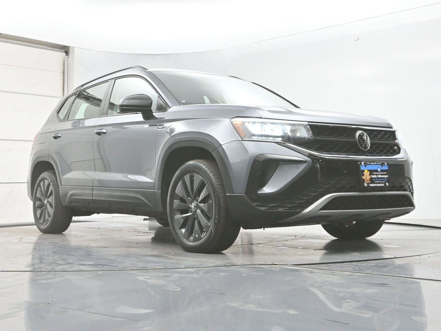 Used 2022 Volkswagen Taos S w/ IQ Drive S Package FWD image 31