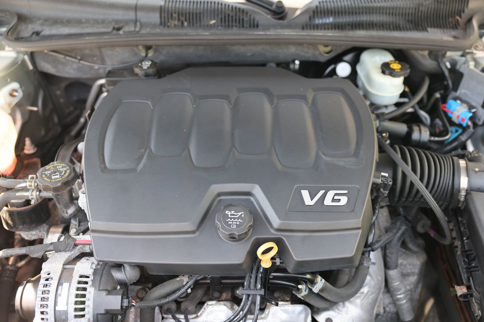 Used 2011 Buick Lucerne CXL w/ Driver Confidence Package FWD image 31