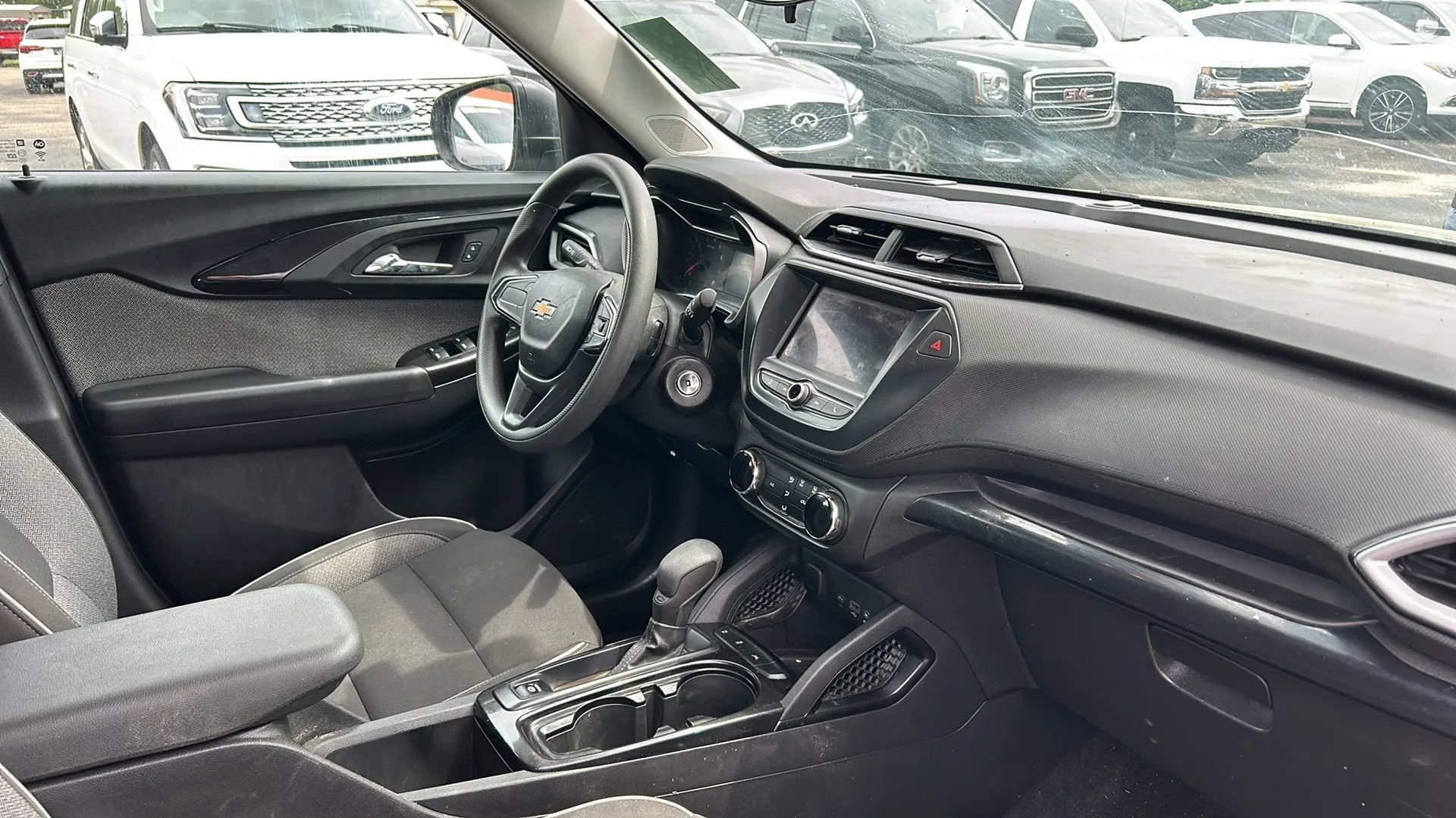 Used 2023 Chevrolet TrailBlazer LS w/ LPO, Blackout Package image 13