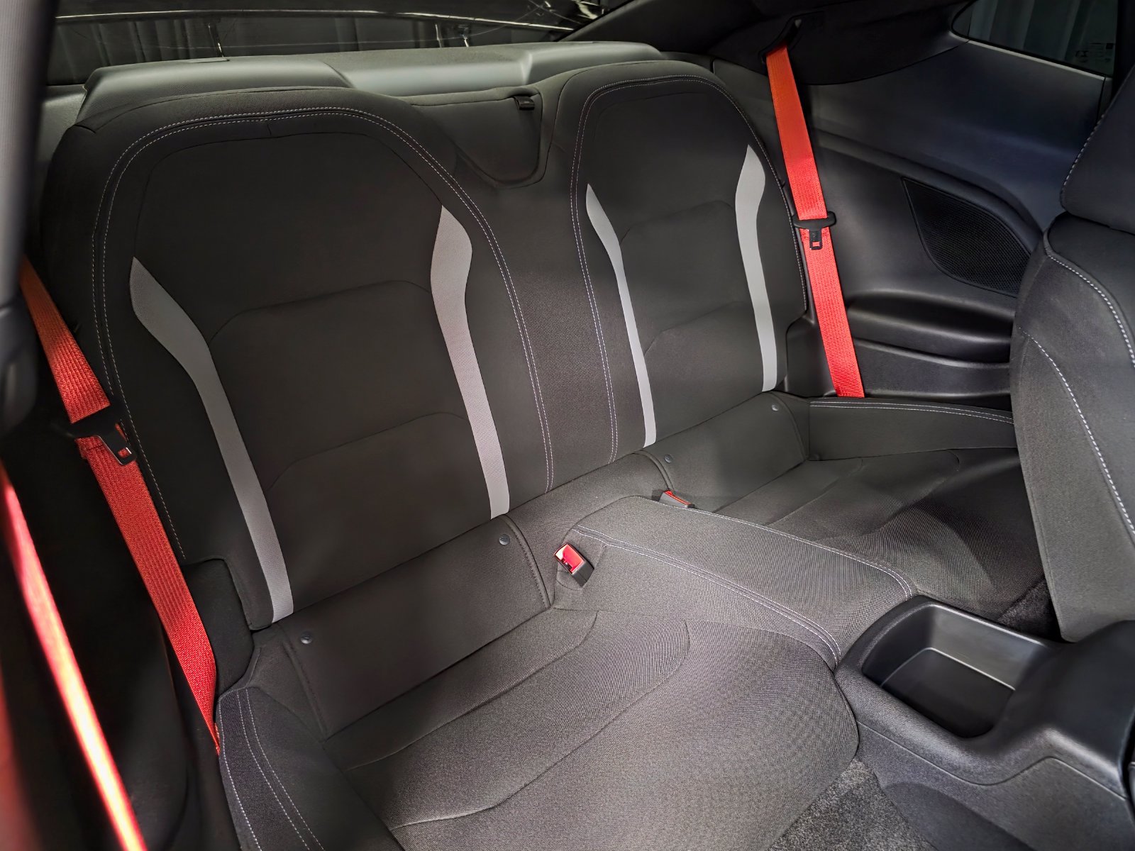 Used 2020 Chevrolet Camaro SS RWD image 39