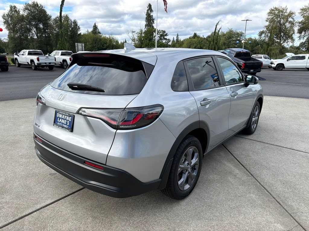 Used 2026 Honda HR-V LX image 6