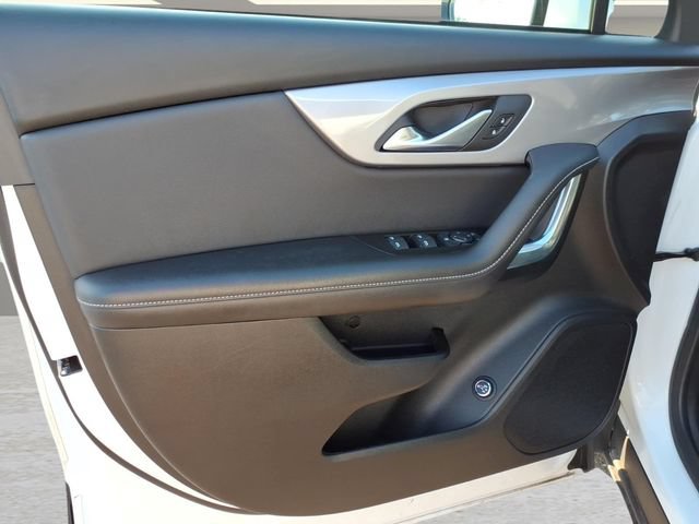 Used 2024 Chevrolet Blazer LT w/ Convenience Package FWD image 14