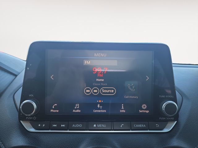 Used 2021 Nissan Sentra SV image 22