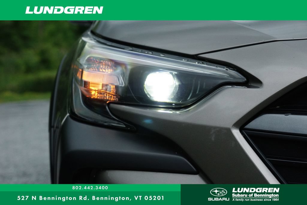 Used 2024 Subaru Outback Premium AWD/4WD image 34