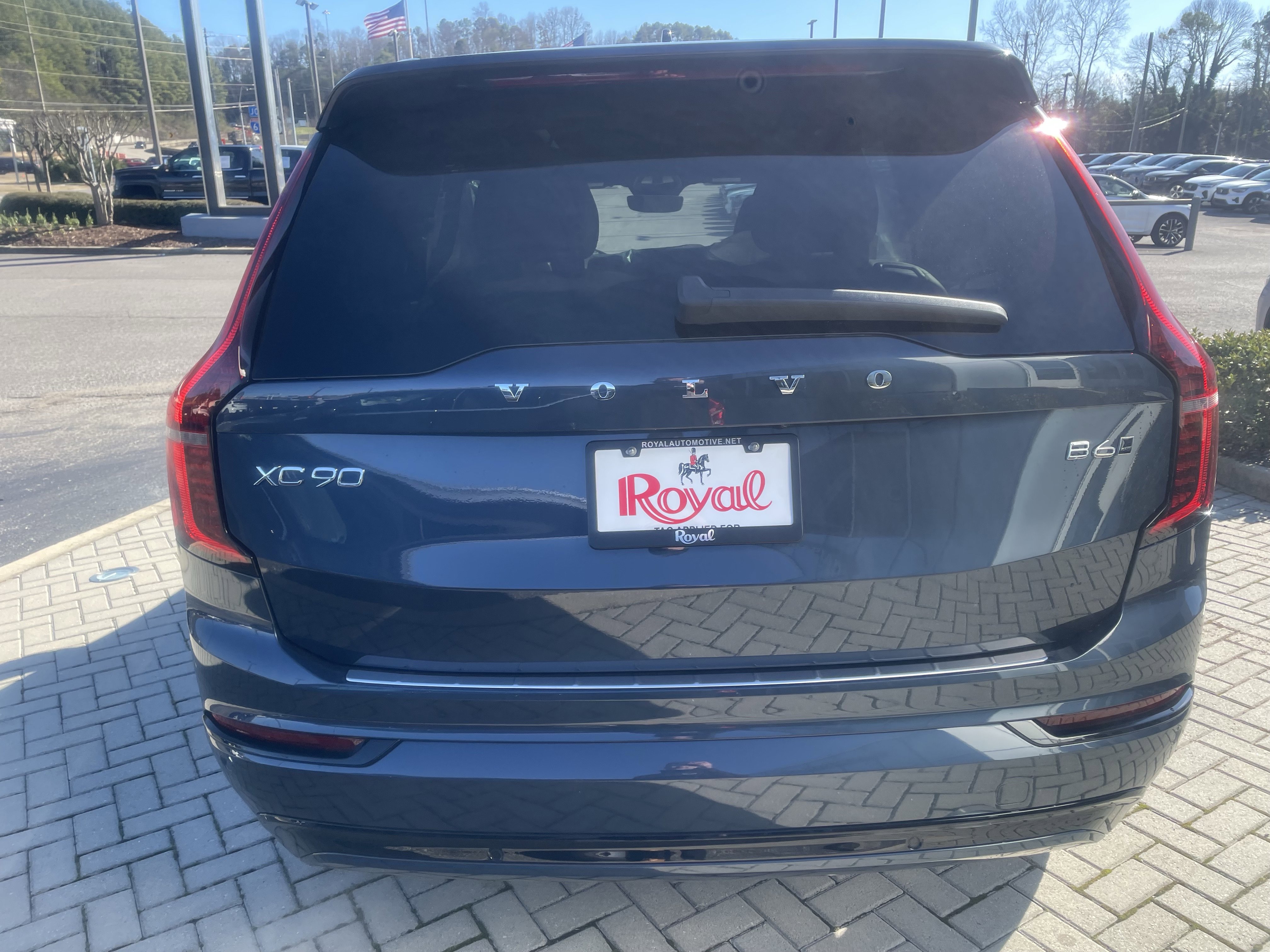 New 2026 Volvo XC90 B6 Ultra w/ Protection Package Premier image 5