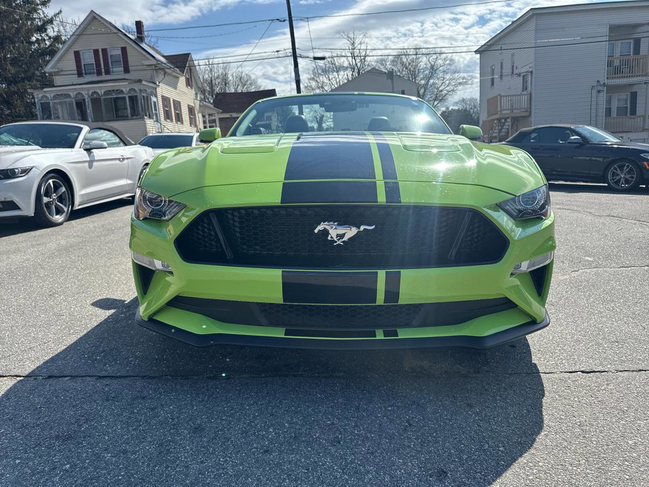 Used 2020 Ford Mustang GT Premium w/ Equipment Group 401A RWD image 4