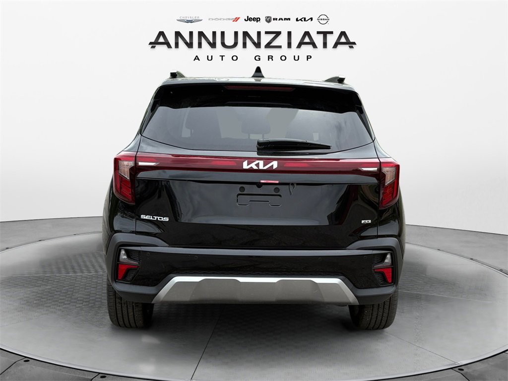 New 2025 Kia Seltos SX w/ SX Sunroof Package image 4
