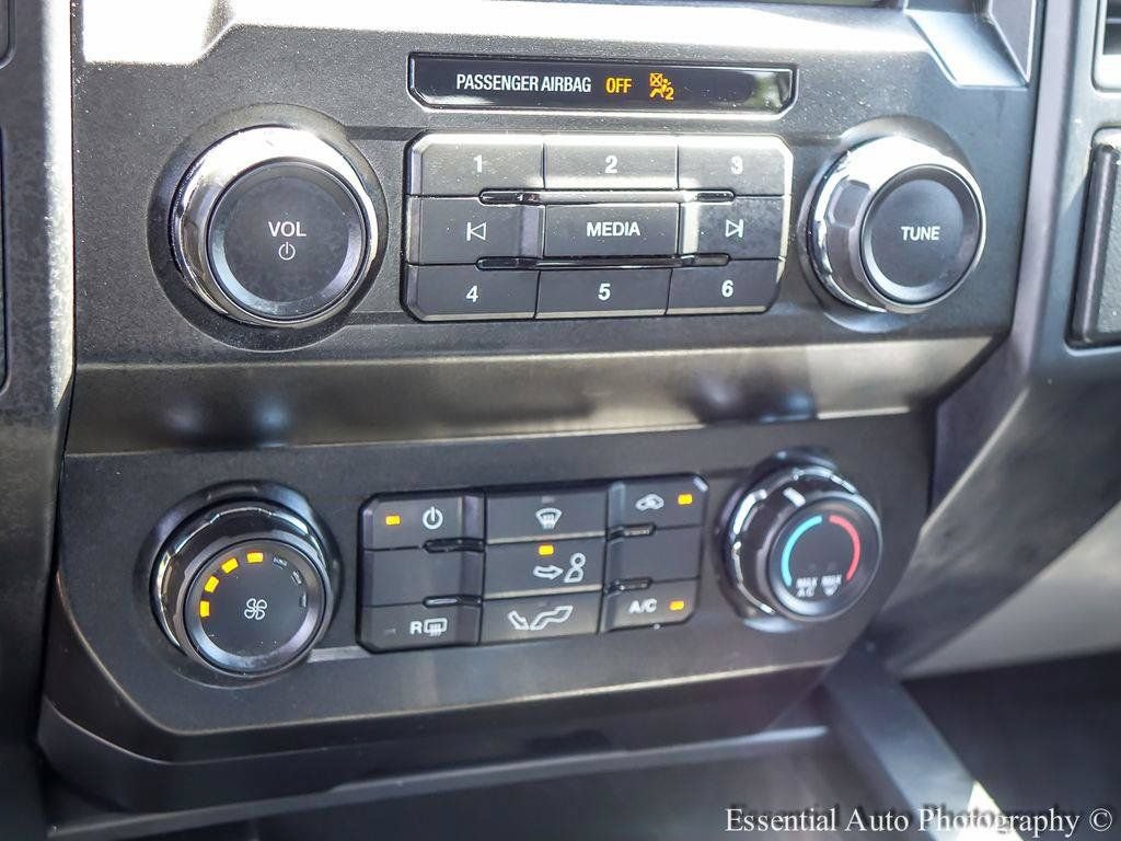 Used 2019 Ford F150 XL w/ Equipment Group 101A Mid AWD/4WD image 17