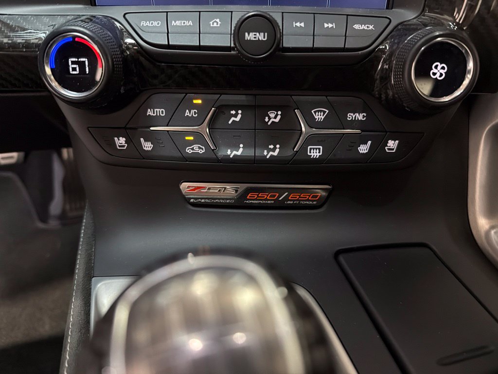 Used 2017 Chevrolet Corvette Z06 RWD image 28