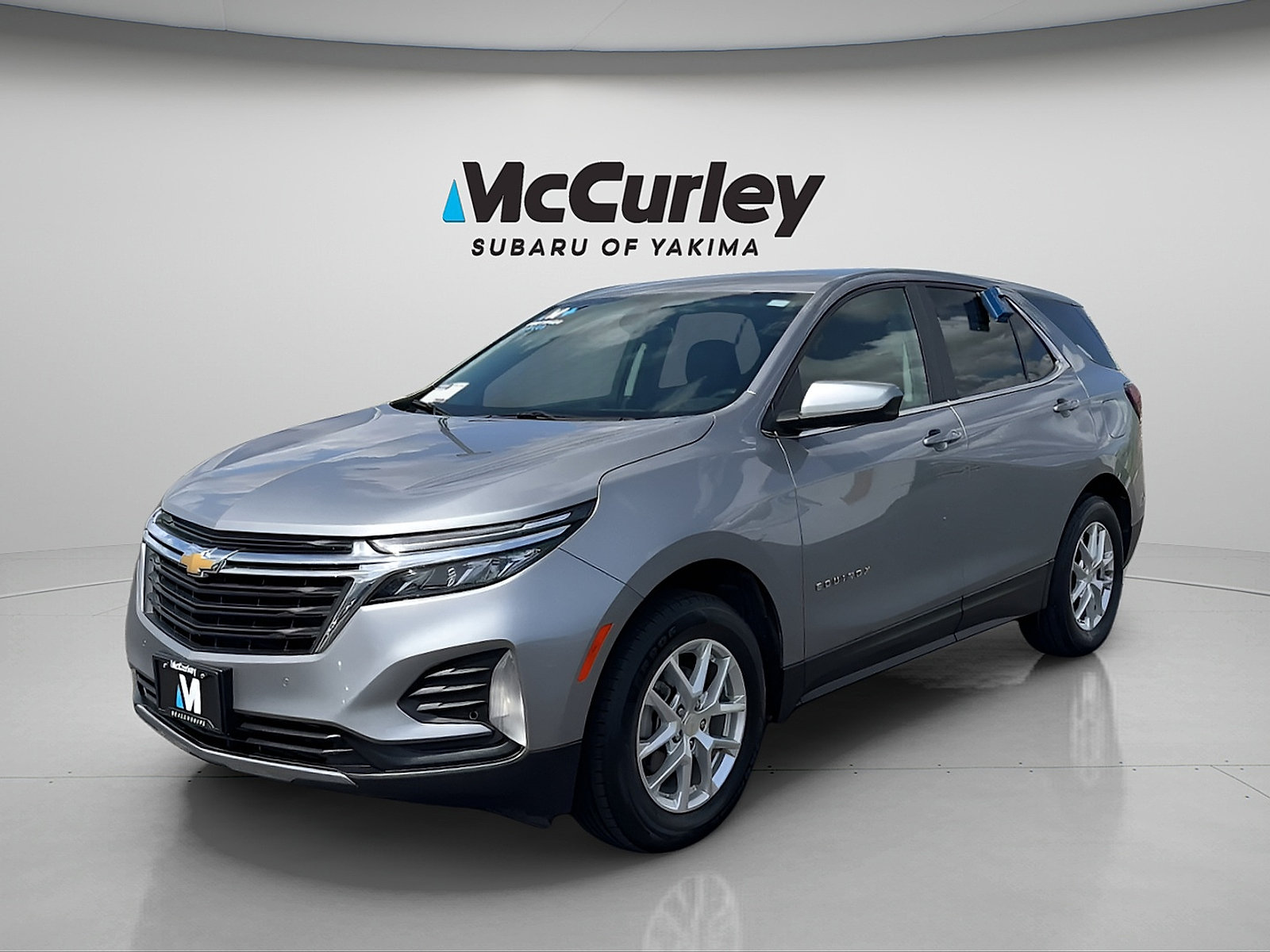 Used 2024 Chevrolet Equinox LT AWD/4WD image 1
