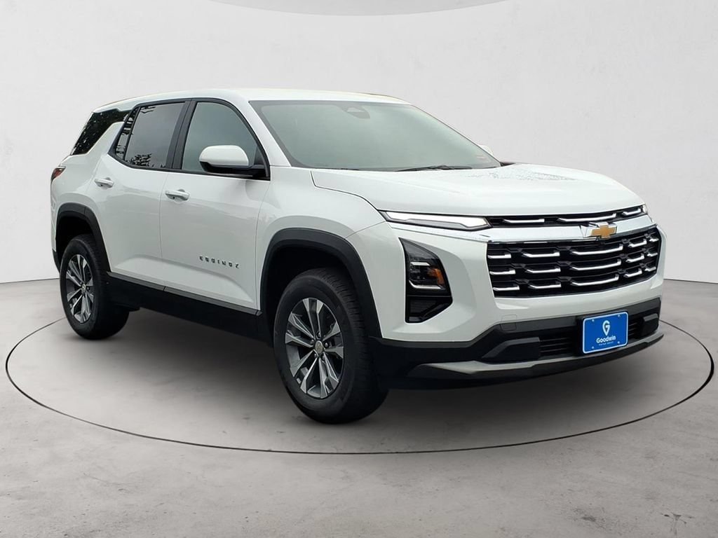 New 2026 Chevrolet Equinox LT w/ Convenience Package II AWD/4WD image 3