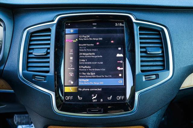 Used 2022 Volvo XC90 T8 Inscription Expression w/ Climate Package image 17