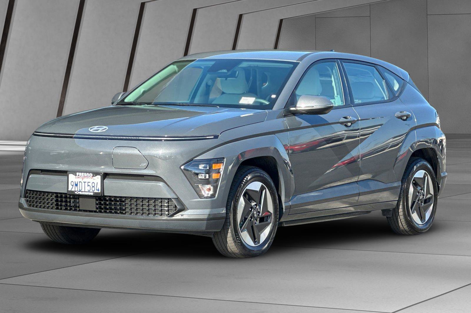 Used 2024 Hyundai Kona SE image 8