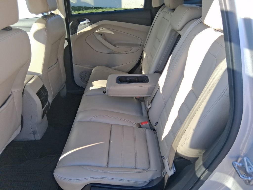 Used 2017 Ford Escape Titanium image 18