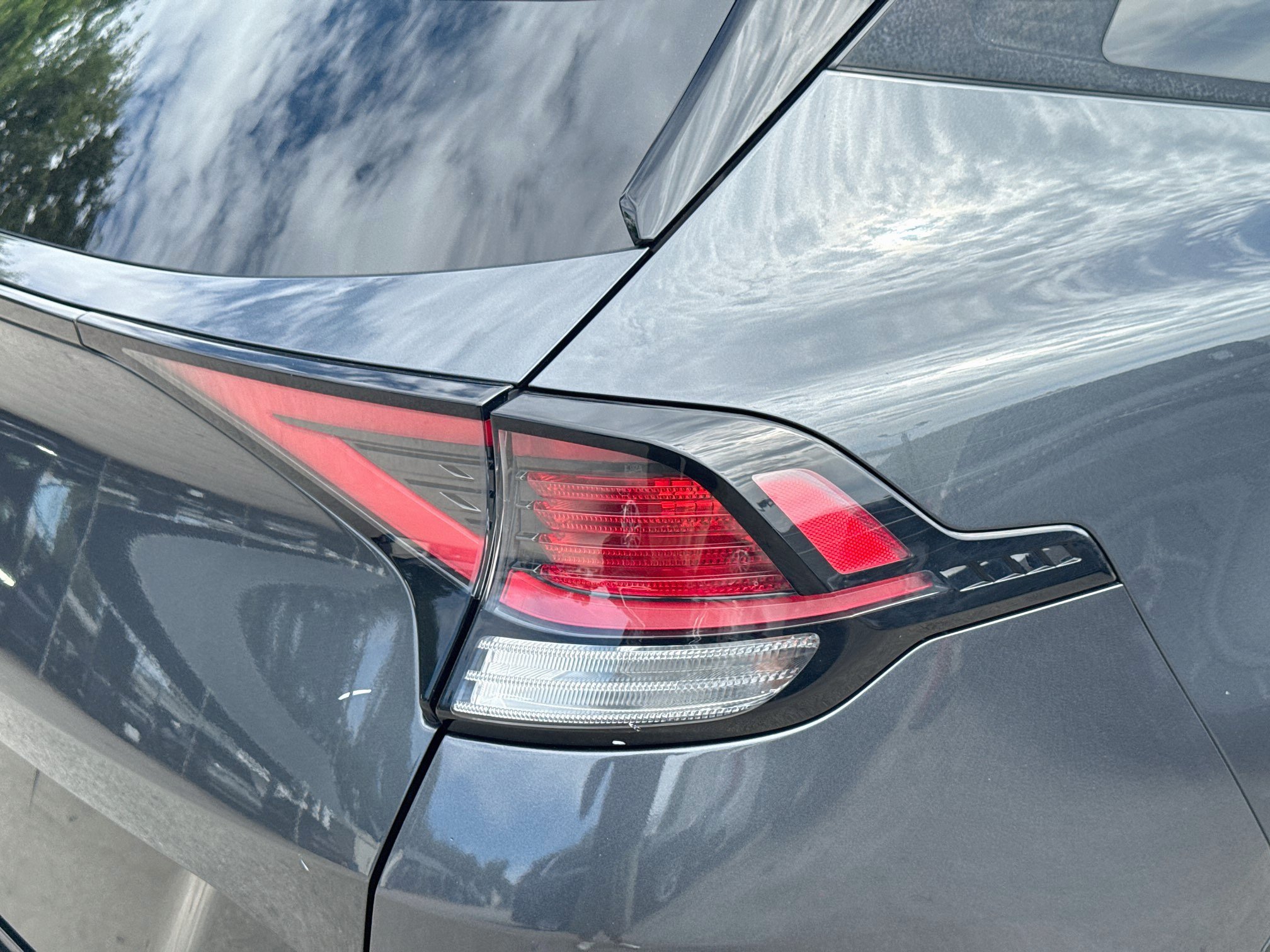 Used 2023 Kia Sportage SX FWD image 25