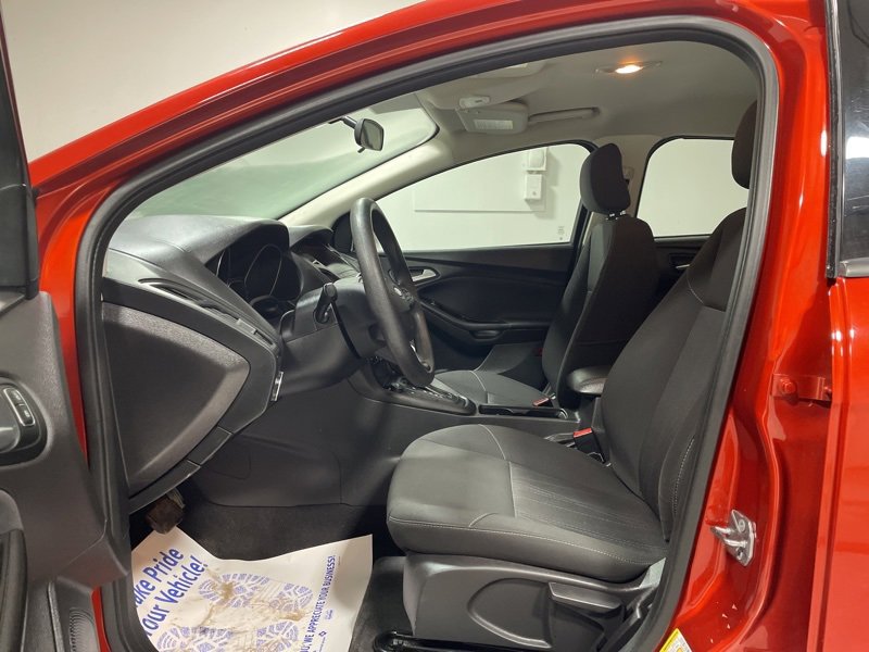 Used 2018 Ford Focus SE image 17
