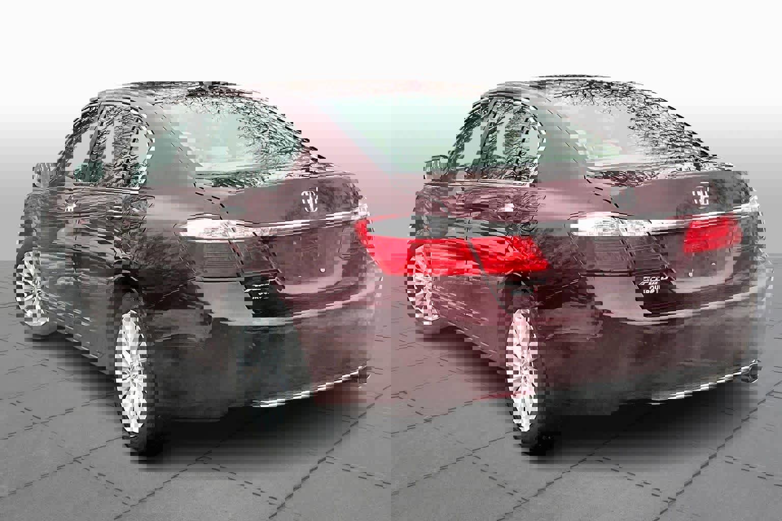 Used 2015 Honda Accord EX-L image 11