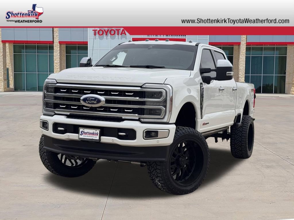 Used 2024 Ford F250 Platinum image 1