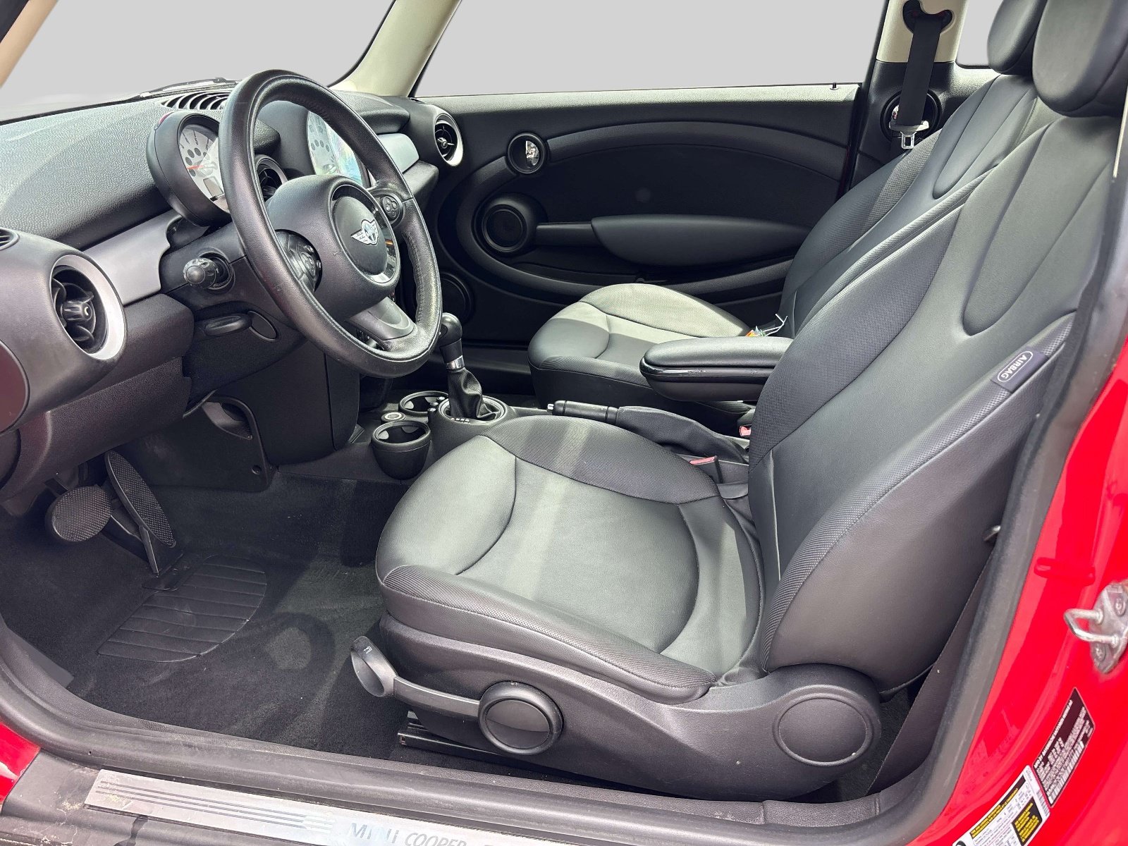 Used 2014 MINI Cooper Clubman FWD image 10