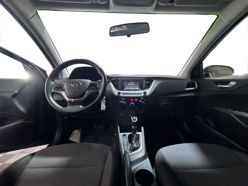 Used 2021 Hyundai Accent SE image 13