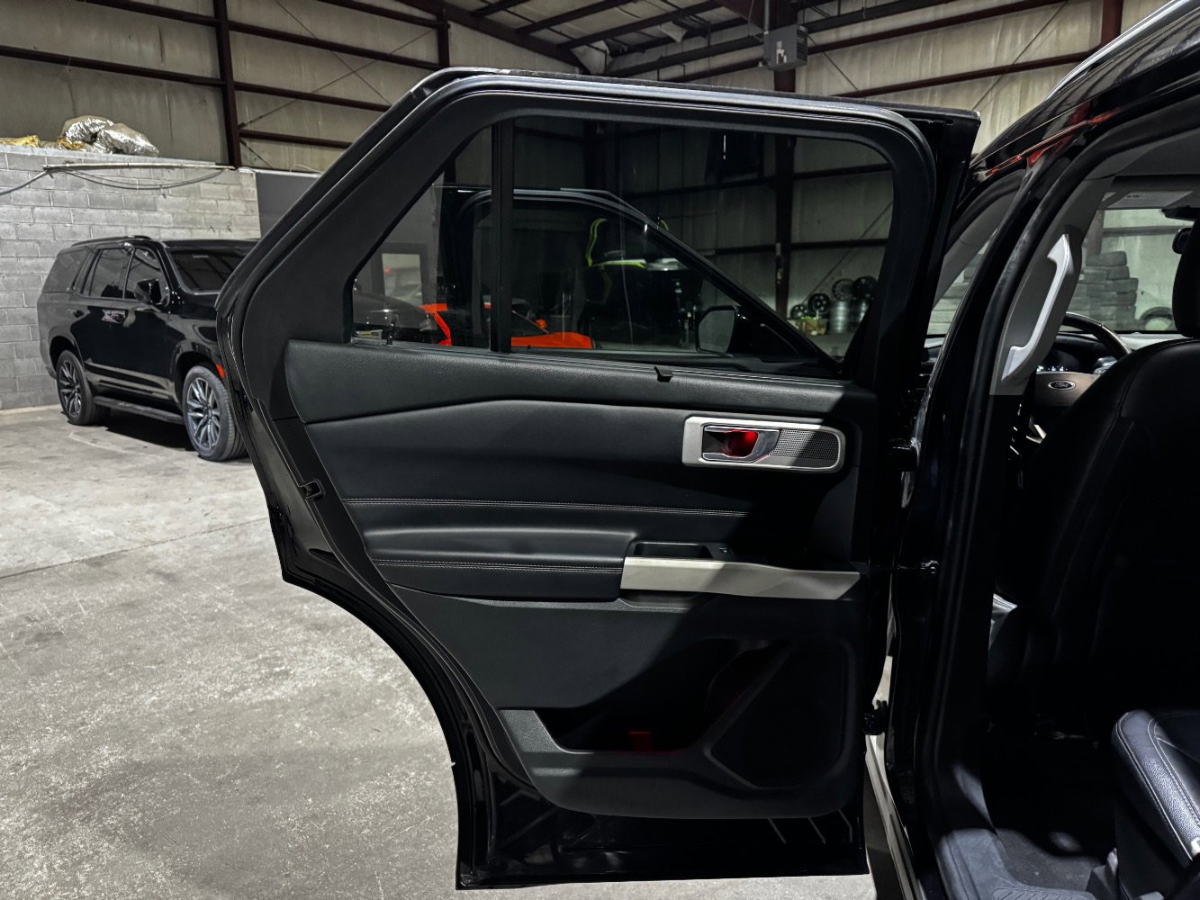 Used 2021 Ford Explorer Limited AWD/4WD image 15
