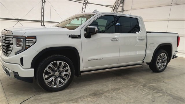 Certified 2023 GMC Sierra 1500 Denali w/ Denali Reserve Package image 4