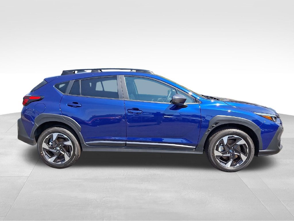 Used 2026 Subaru Crosstrek 2.5i Limited w/ Crosstrek Mirror Package AWD/4WD image 7