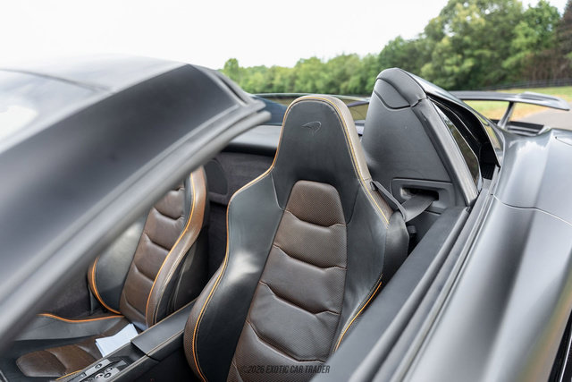 Used 2013 McLaren MP4-12C Spider RWD image 50