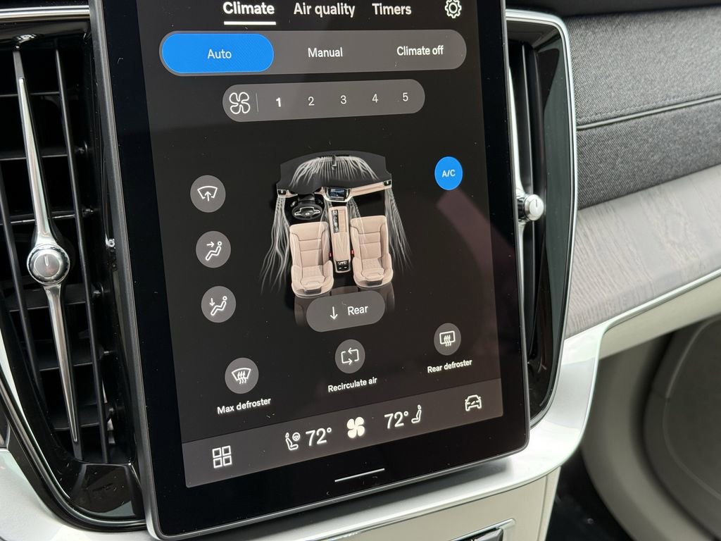 New 2026 Volvo XC90 B6 Ultra image 21