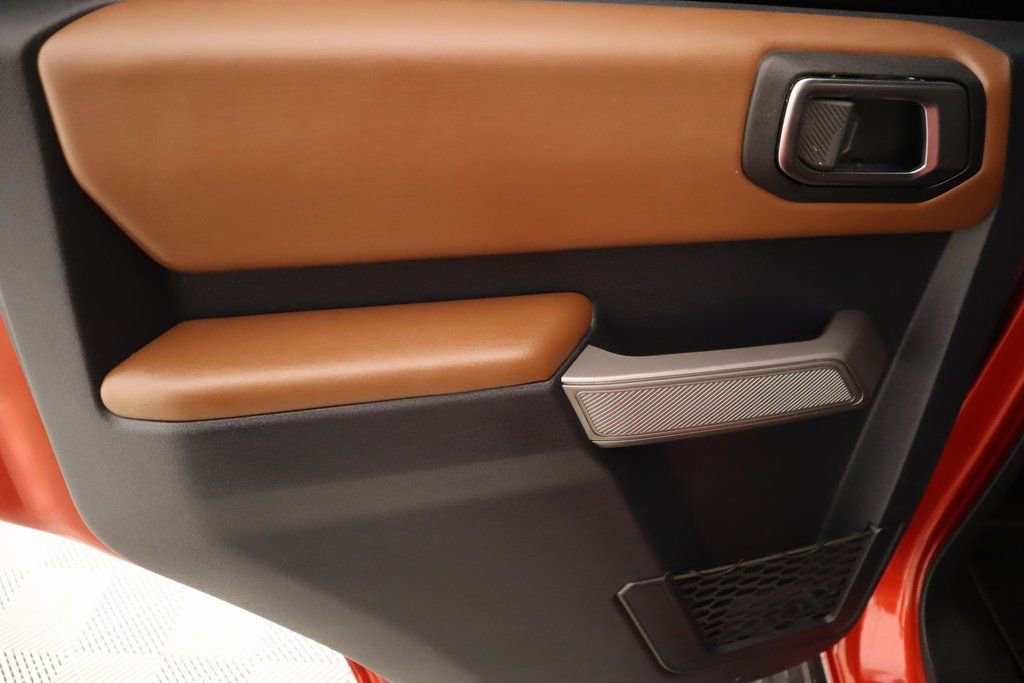 Used 2023 Ford Bronco Outer Banks image 17
