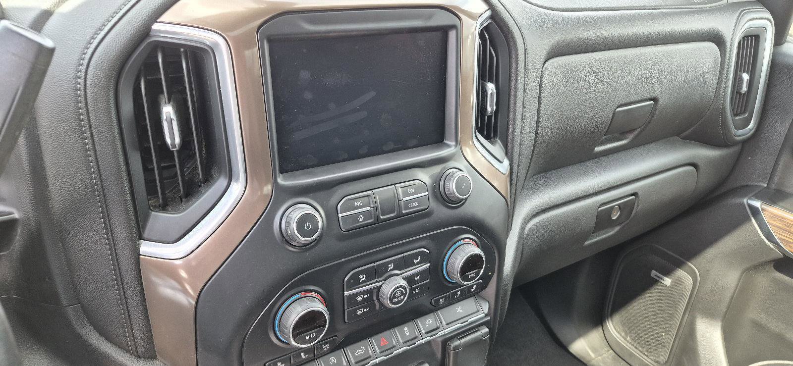 Used 2019 Chevrolet Silverado 1500 High Country image 10