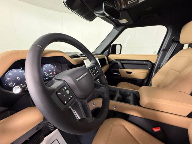 New 2026 Land Rover Defender 110 X-Dynamic SE AWD/4WD image 6