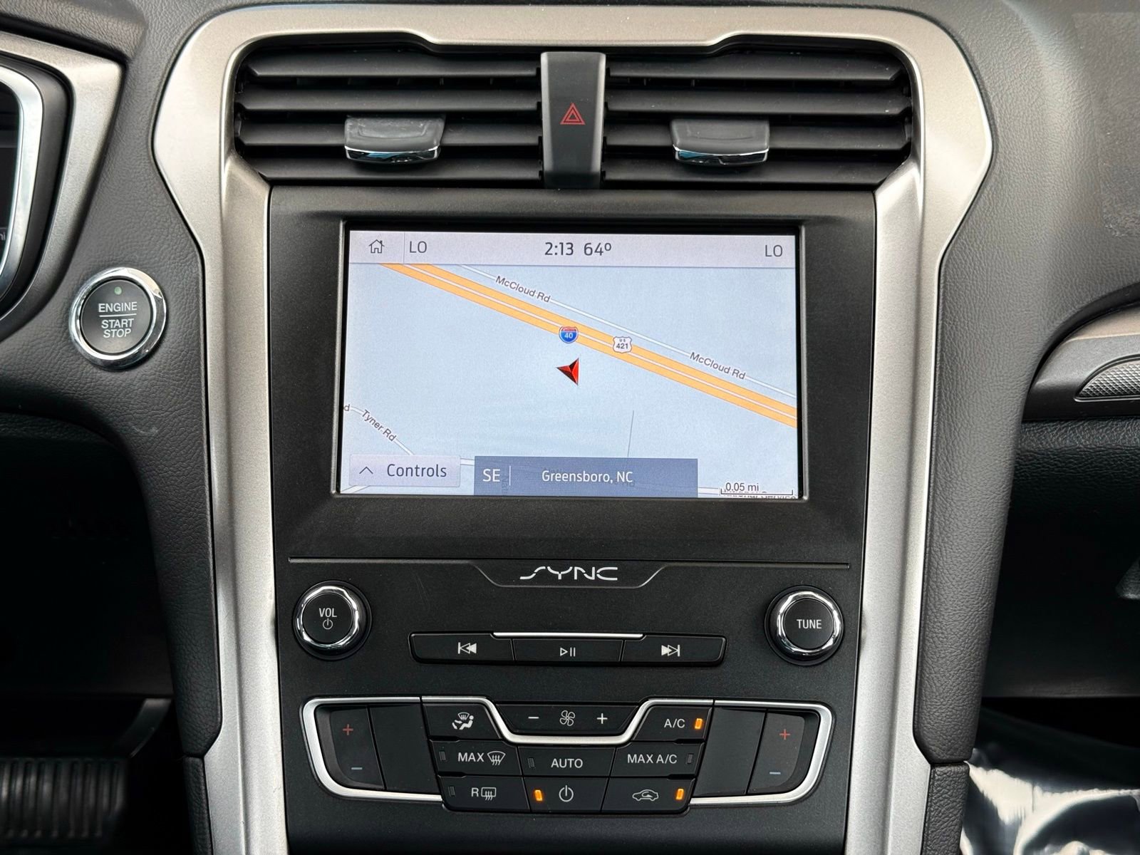 Used 2020 Ford Fusion SE image 34