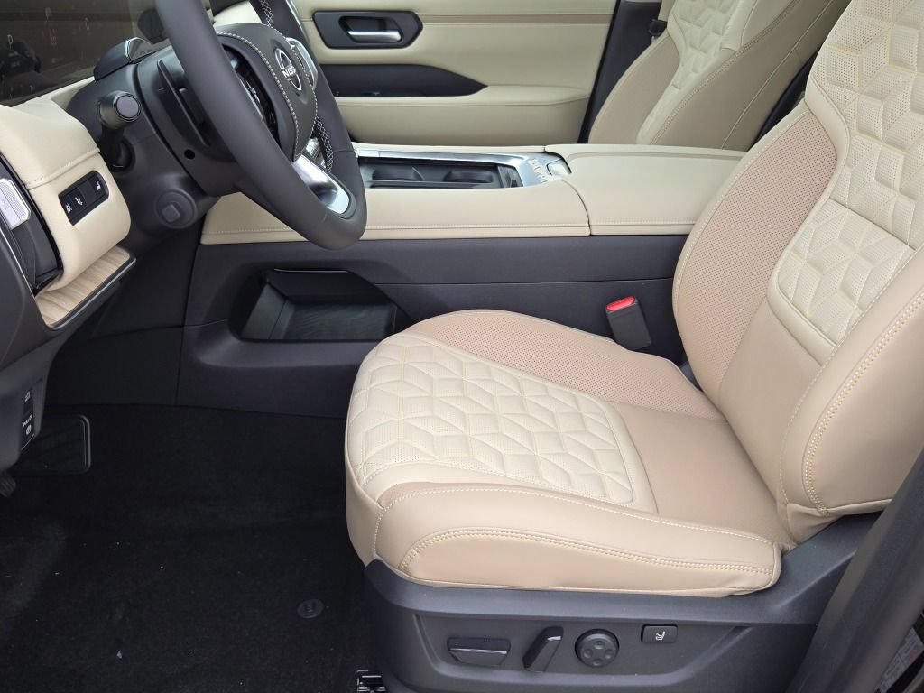 New 2026 Nissan Armada Platinum Reserve AWD/4WD image 30