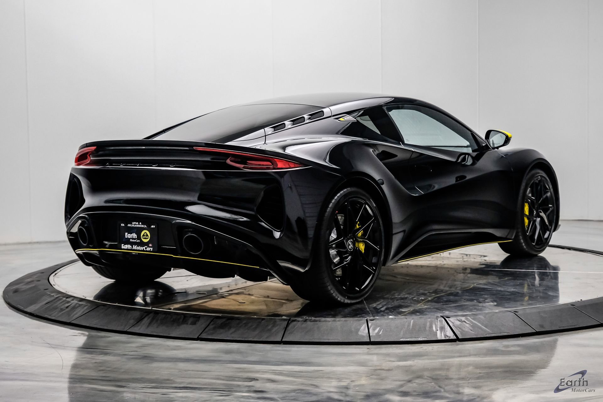 New 2026 Lotus Emira SE image 18