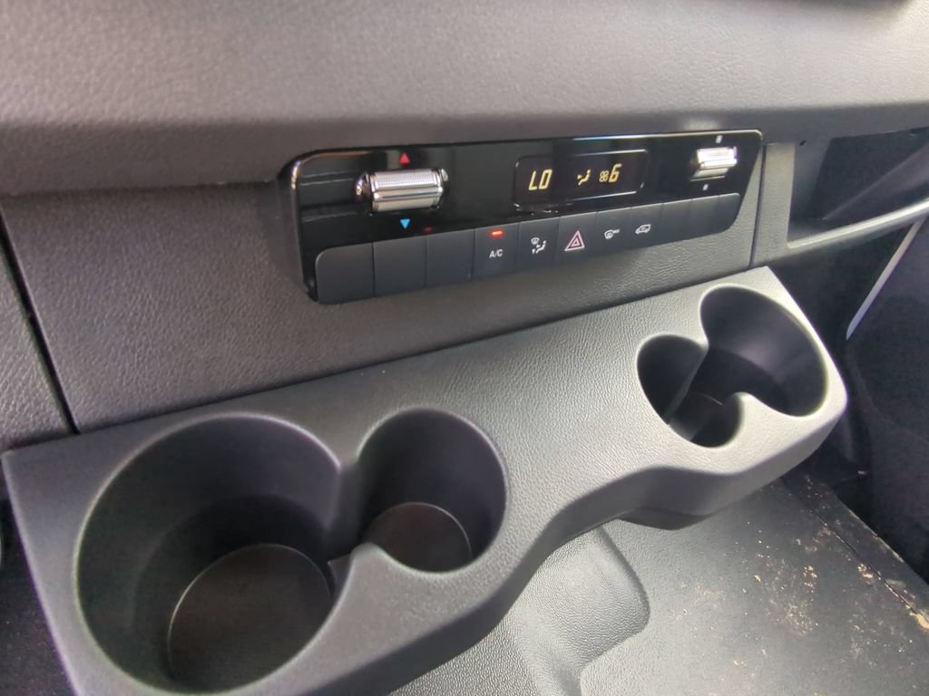 Used 2025 Mercedes-Benz Sprinter 2500 image 7