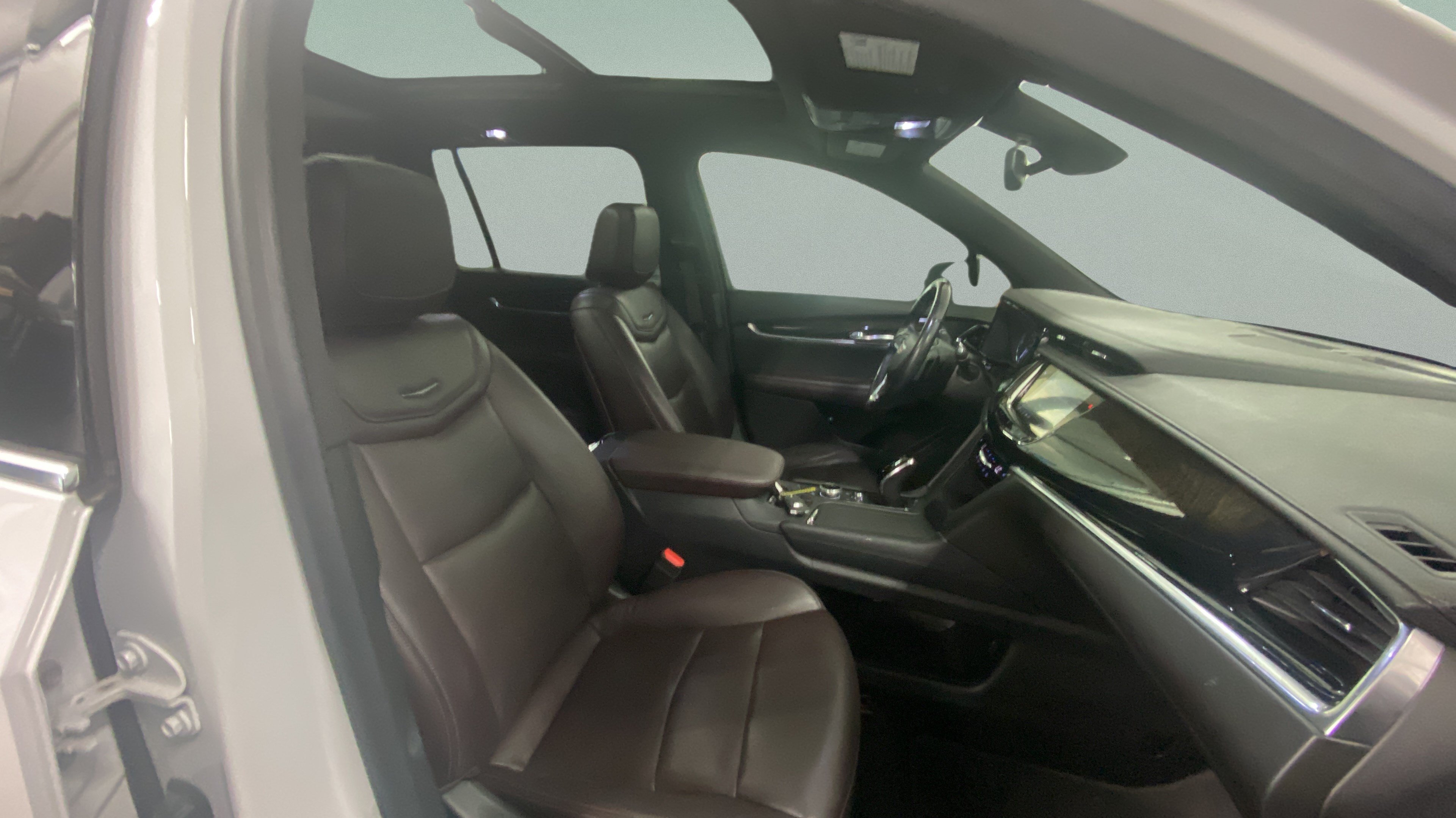 Used 2020 Cadillac XT6 Premium Luxury FWD image 23