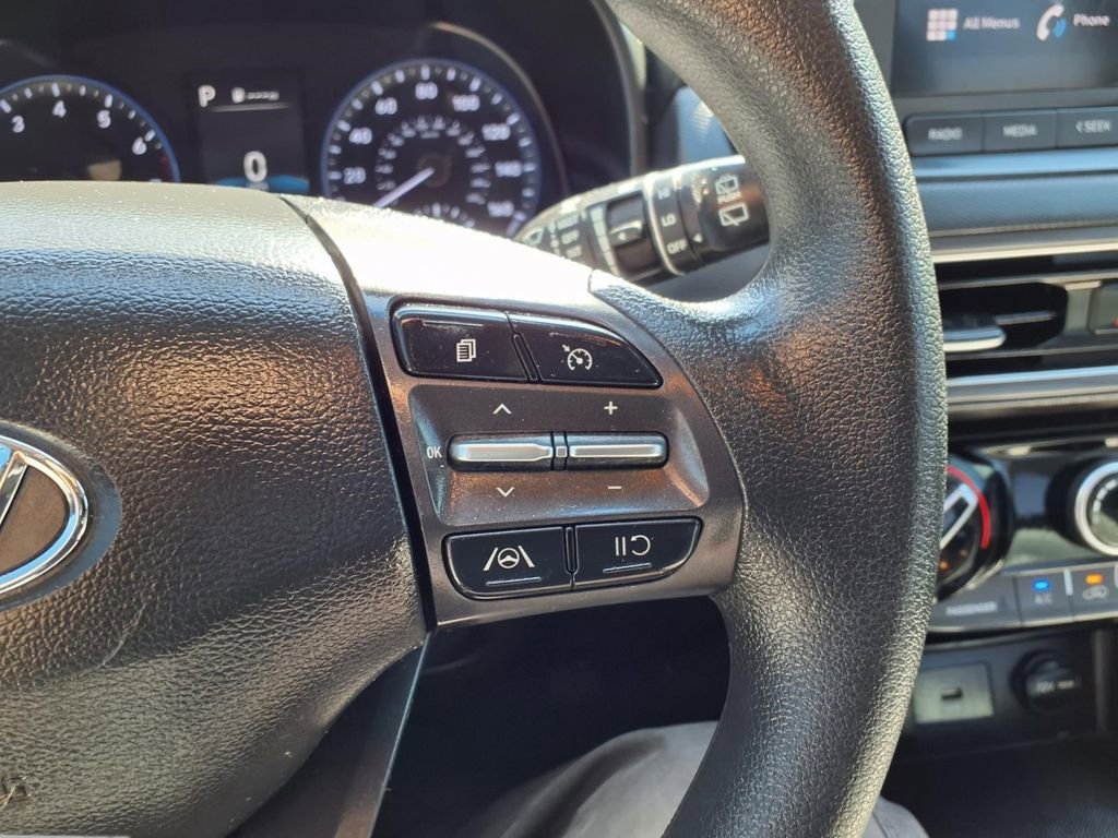 Used 2023 Hyundai Kona SEL w/ Cargo Package AWD/4WD image 14