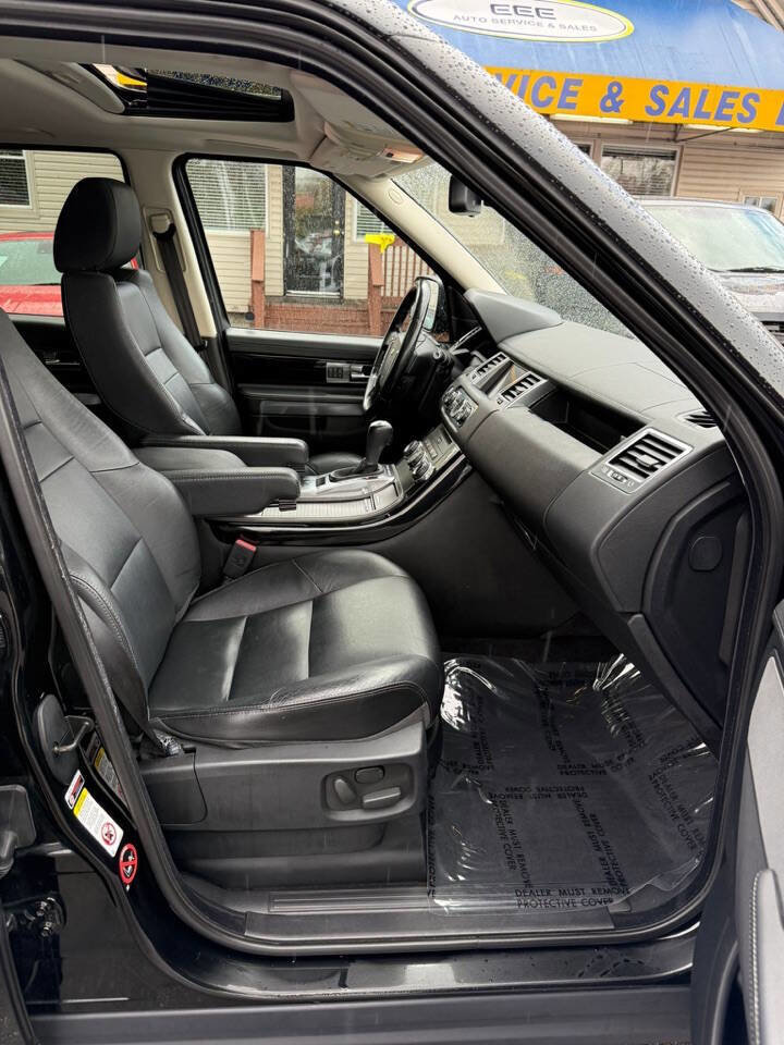 Used 2013 Land Rover Range Rover Sport HSE w/ HSE Silver Pkg image 19