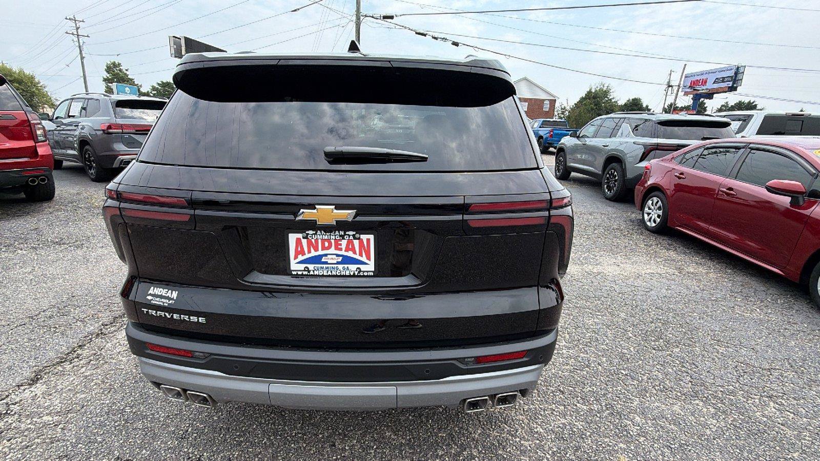New 2026 Chevrolet Traverse LT FWD image 9