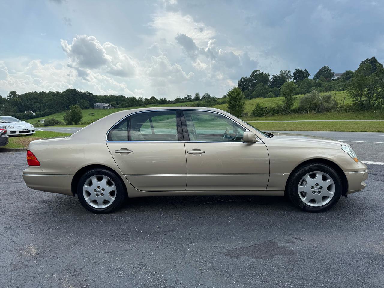 Used 2003 Lexus LS 430 RWD image 7
