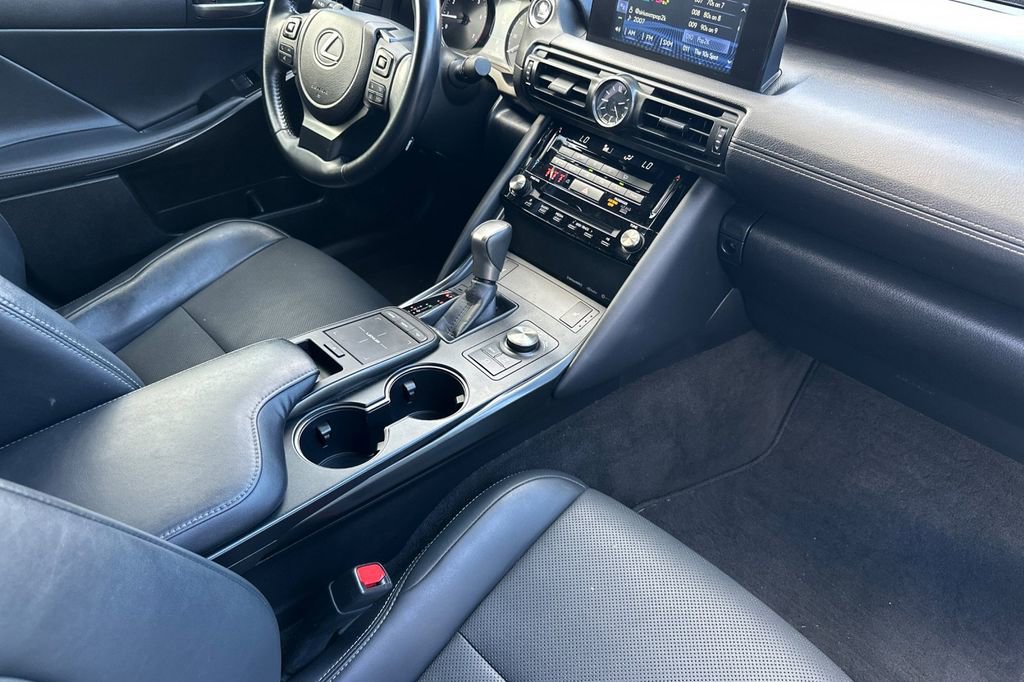 Used 2024 Lexus IS 300 F Sport w/ Accessory Package image 15