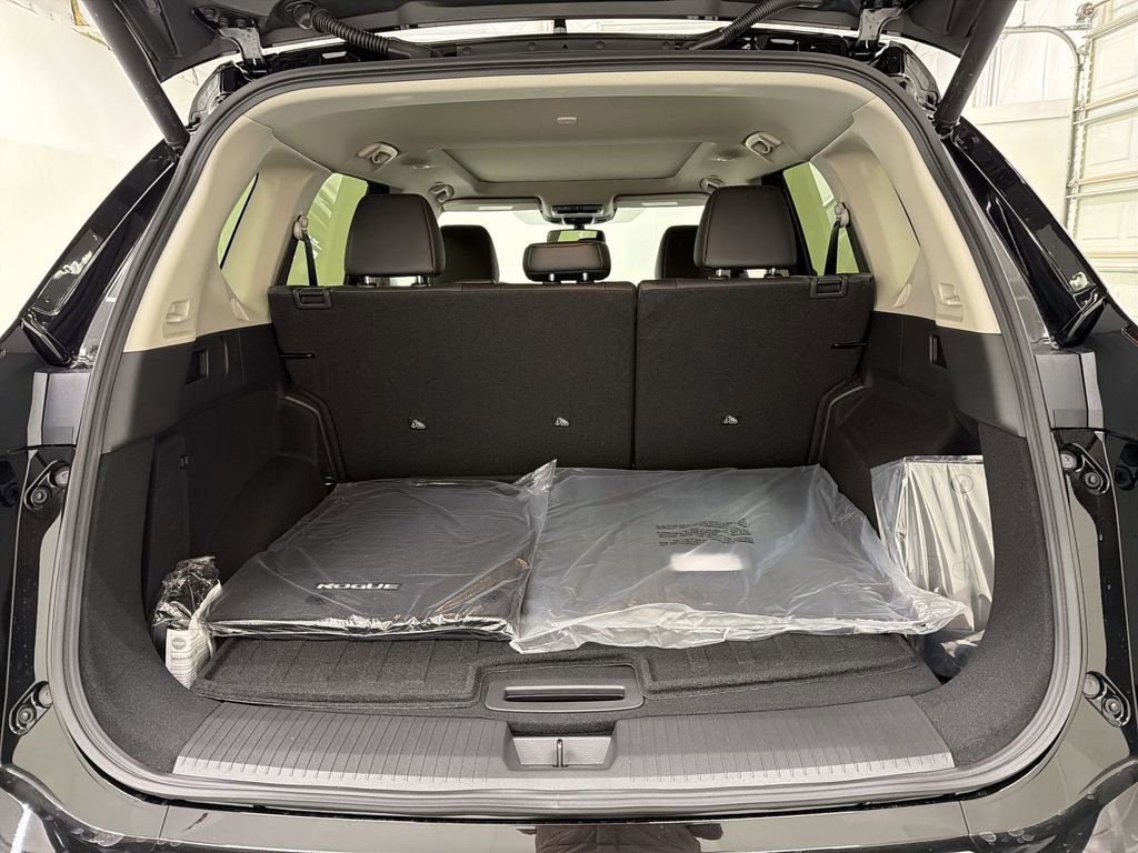 New 2026 Nissan Rogue Platinum w/ Platinum Premium Package AWD/4WD image 15