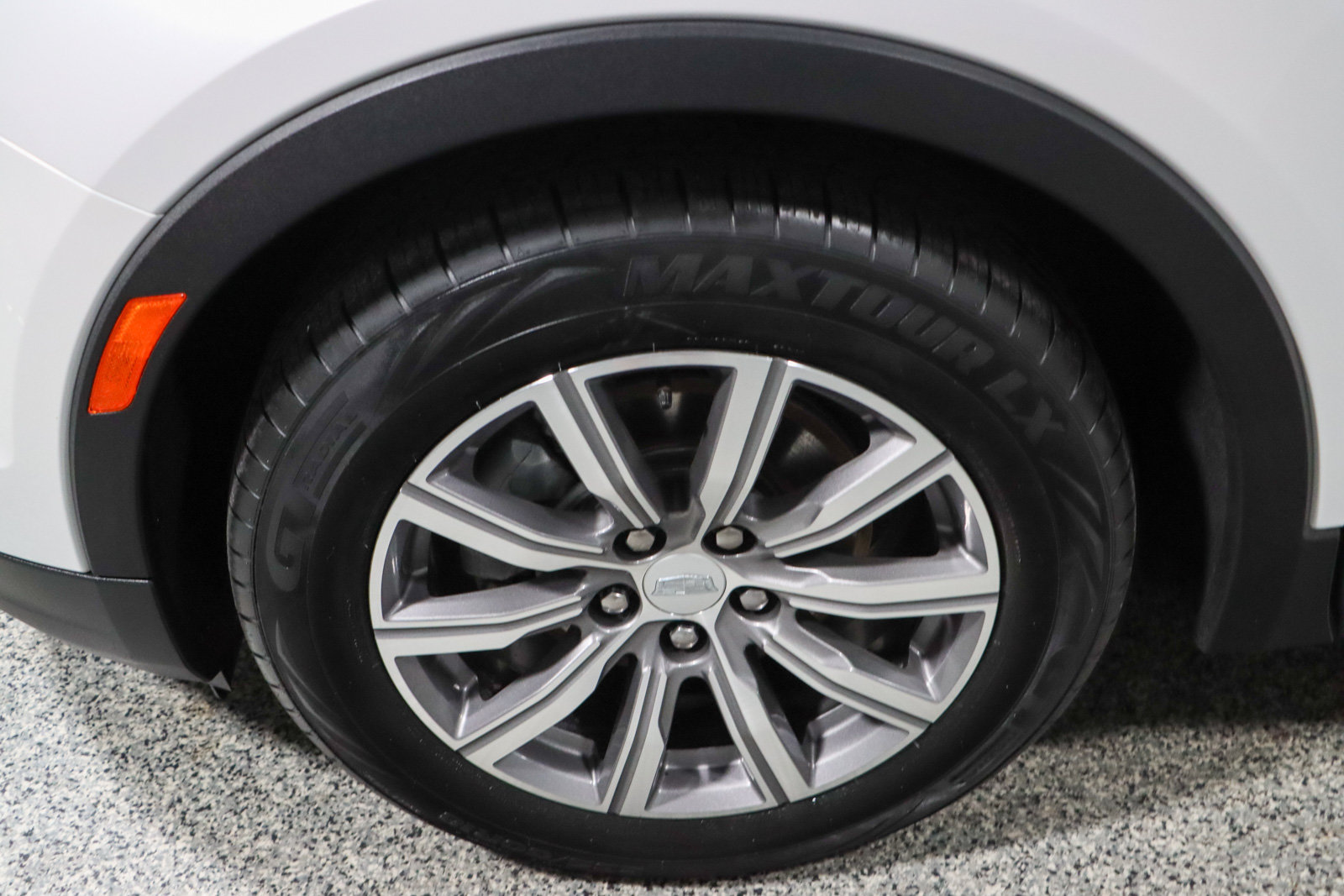 Used 2023 Cadillac XT4 Sport w/ Sun And Sound Package AWD/4WD image 11