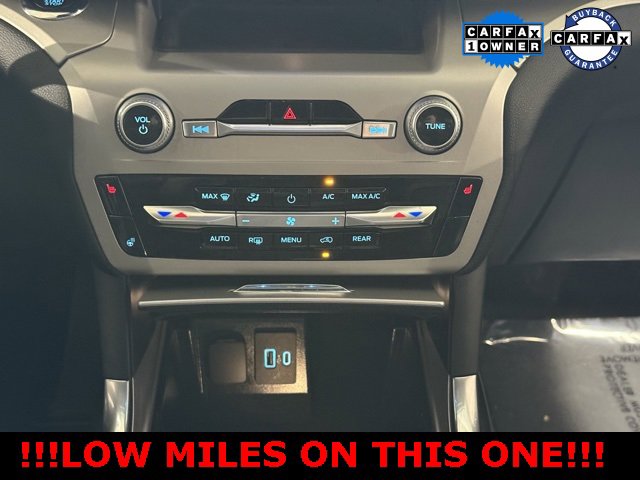 Used 2022 Ford Explorer XLT w/ Equipment Group 202A image 28