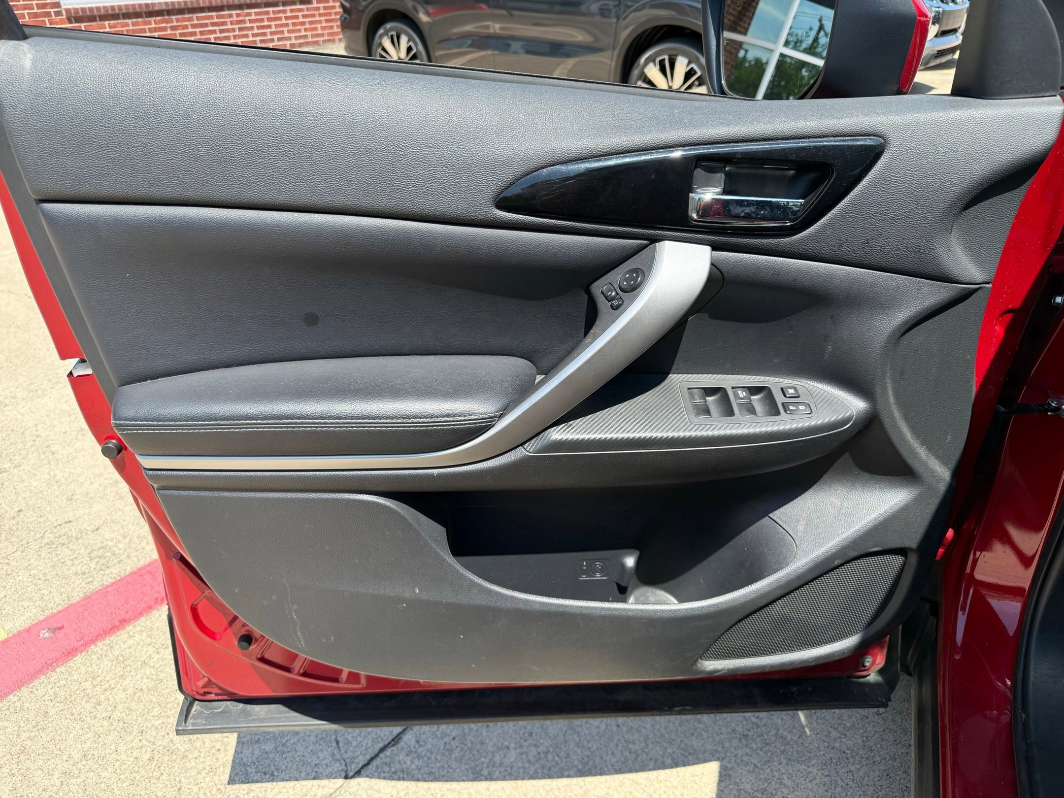 Used 2022 Mitsubishi Eclipse Cross SEL AWD/4WD image 9