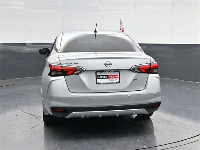 Used 2025 Nissan Versa S w/ S Plus Package image 4