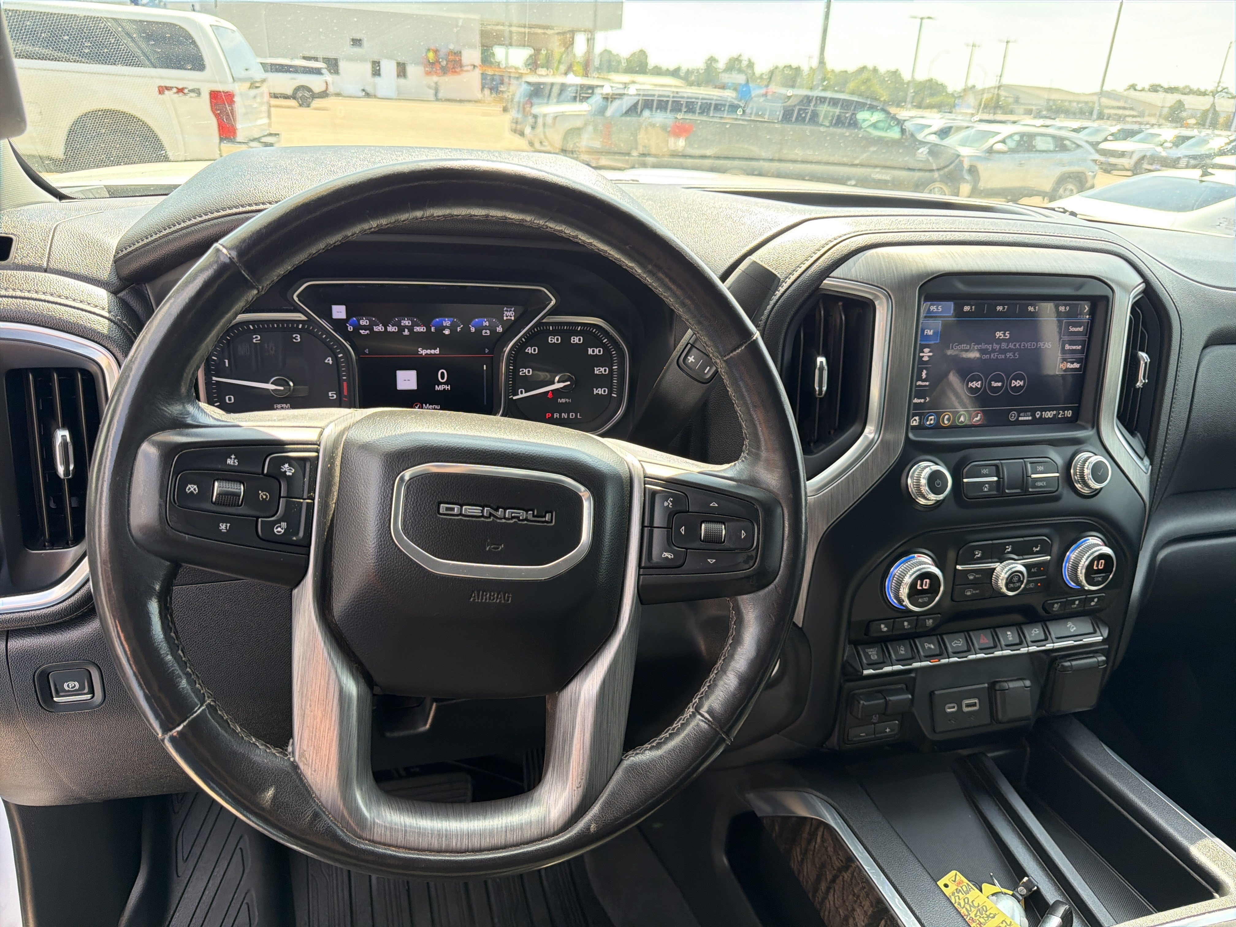 Used 2020 GMC Sierra 2500 Denali w/ Denali Ultimate Package AWD/4WD image 16